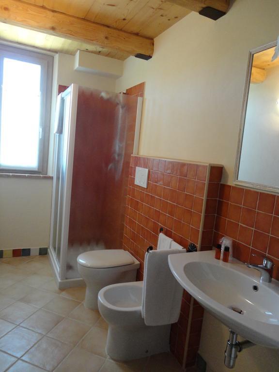 Villa Marietta Country House - Marche Montemaggiore al Metauro Luaran gambar